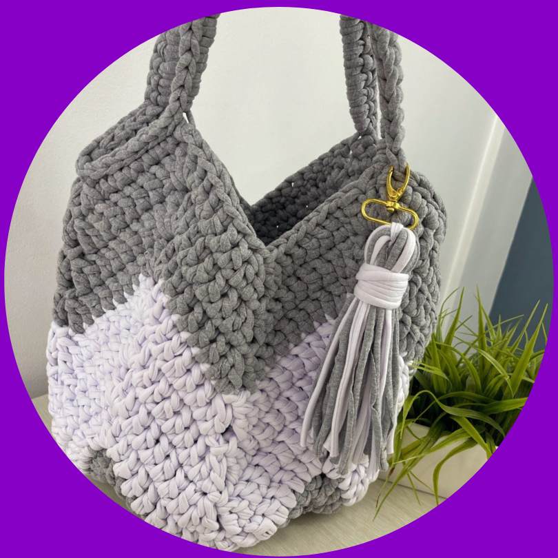 Lee más sobre el artículo ❤️SUPER CURSO GRATIS❤️ como hacer Bolso trapillo paso a paso🤗