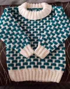 Lee más sobre el artículo Aprende a tejer ropa para bebe a palillos