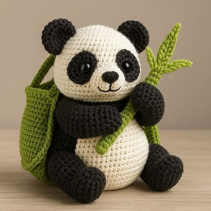 Lee más sobre el artículo Osito Panda a crochet explicado al detalle